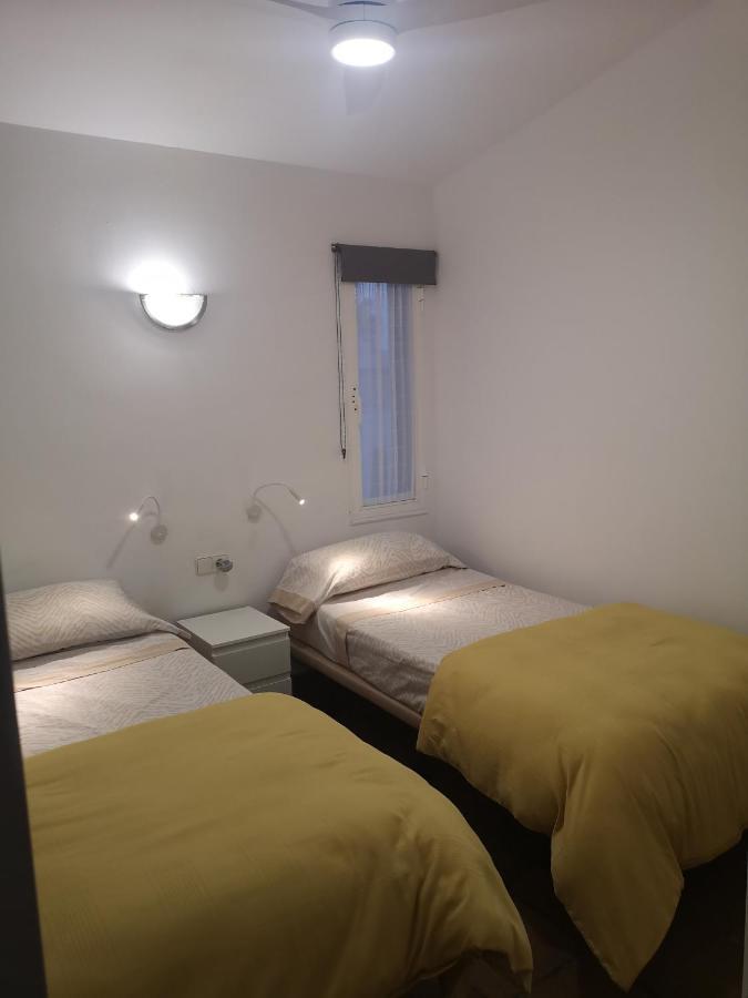Toni'S Apartament Menorca Кала-ен-Бош Екстер'єр фото
