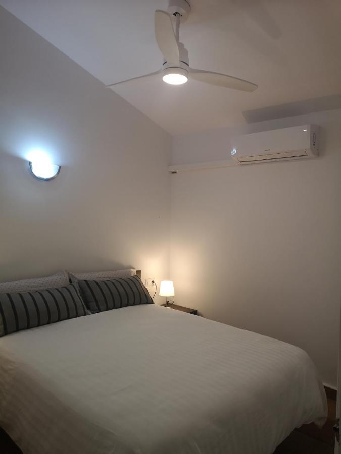 Toni'S Apartament Menorca Кала-ен-Бош Екстер'єр фото