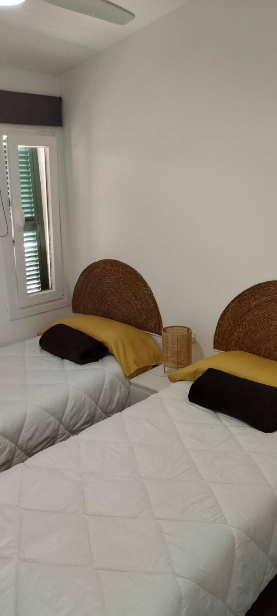 Toni'S Apartament Menorca Кала-ен-Бош Екстер'єр фото